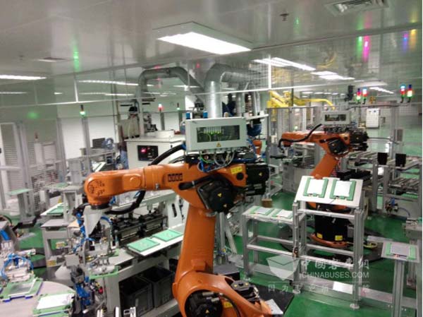 中航鋰電產(chǎn)品生產(chǎn)現(xiàn)場中航鋰電產(chǎn)品生產(chǎn)現(xiàn)場