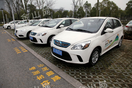 江蘇鎮(zhèn)江新能源汽車分時(shí)租賃項(xiàng)目正式啟動(dòng)運(yùn)營(yíng)