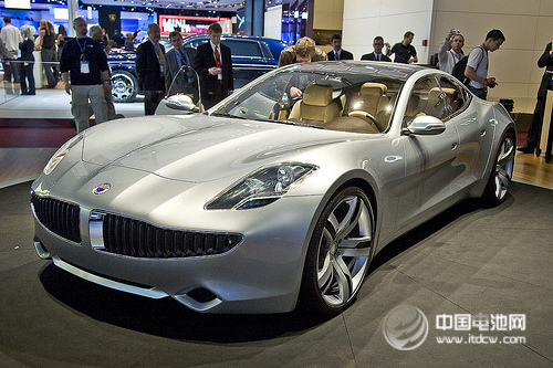 菲斯科電動跑車