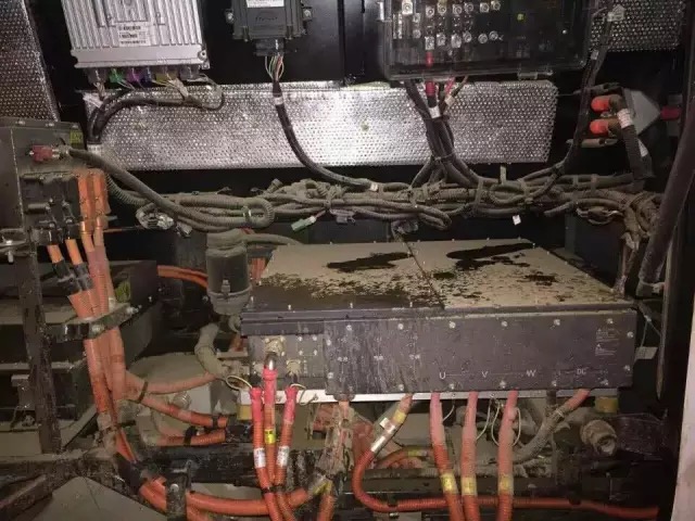 江西上饒純電動客車燃燒案：系被引燃 電池系統未著火