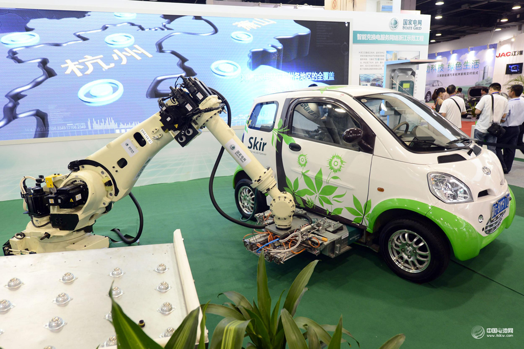 "國(guó)五條"出臺(tái)力挺新能源汽車 能否力挽狂瀾？