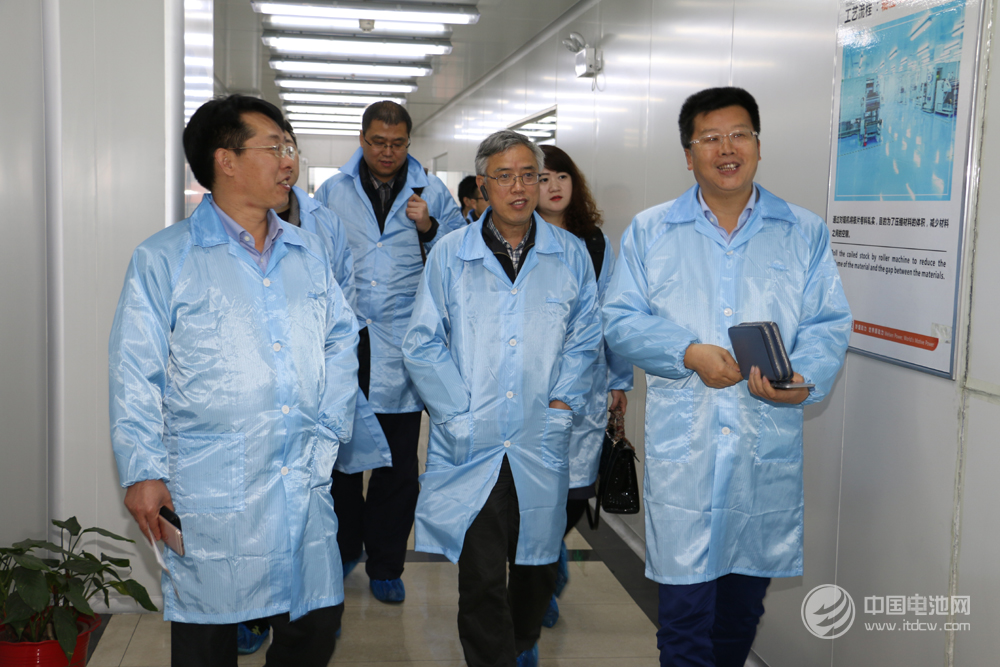 調研團一行參觀妙盛動力生產車間