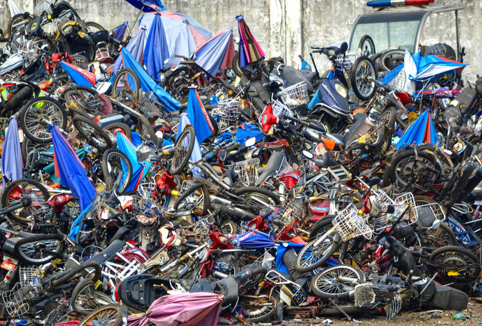 電單車墳場(chǎng) 電單車墳場(chǎng)