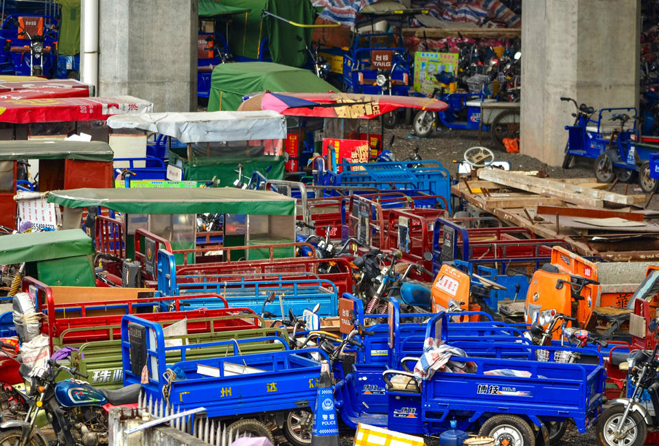 電單車墳場(chǎng) 電單車墳場(chǎng)