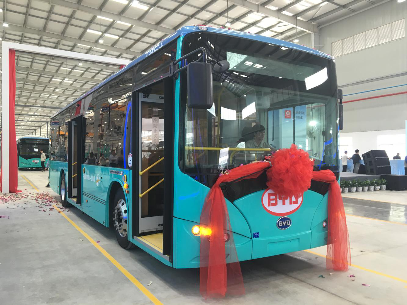 汕尾比亞迪純電動客車下線獲6434輛訂單