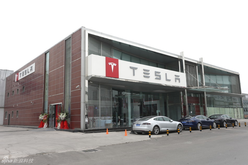 特斯拉新版Model S亮相：在中國(guó)防霧霾？改進(jìn)外觀