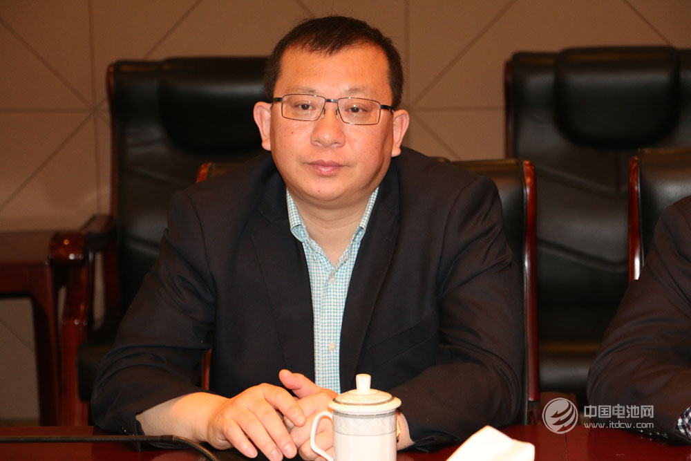 動力事業部總經理沈炳華