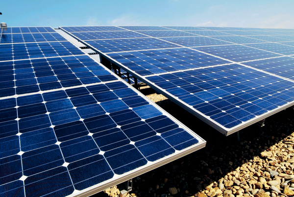 1500兆瓦光伏組件項目在邢臺投產 現自動化程度最高生產線