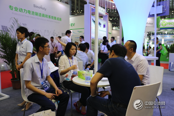 博磊達客戶詳談合作細節(jié) 博磊達客戶詳談合作細節(jié)