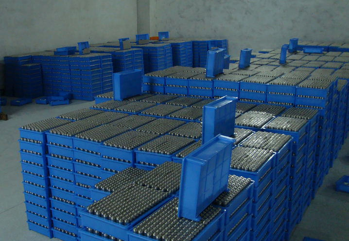 鋰電池產量大增：磷酸鐵鋰電池占主流 三元電池份額上升