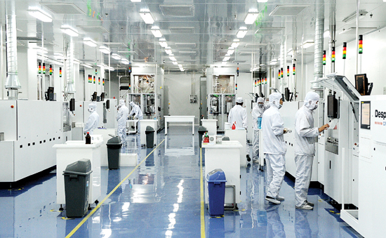 鋰電池產(chǎn)業(yè)亟需營造新生態(tài)  多管齊下縮短差距