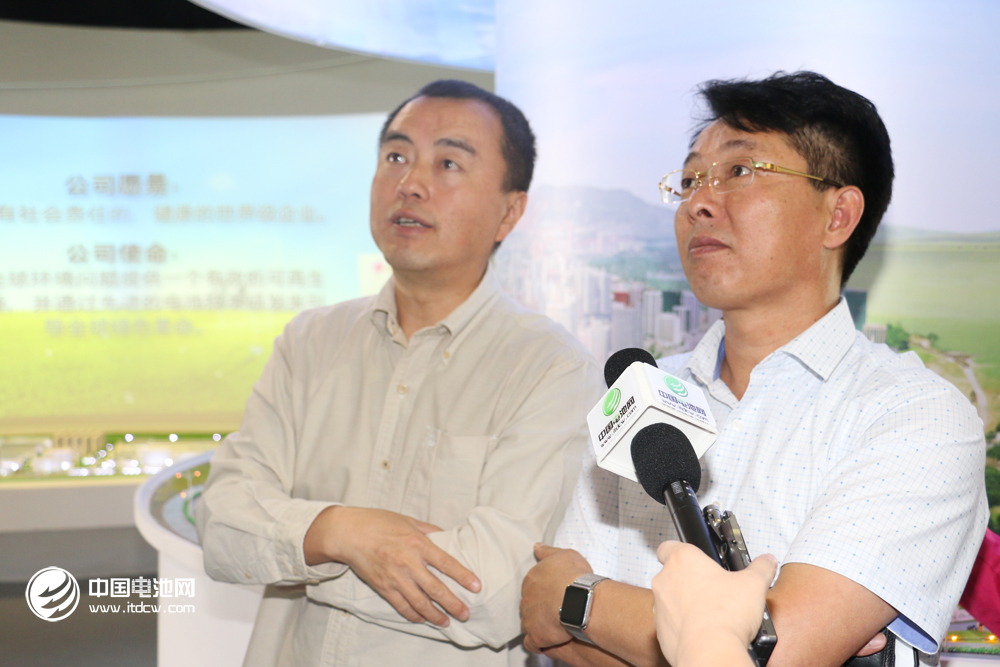 青海時(shí)代新能源儲(chǔ)能市場(chǎng)總監(jiān)王志紅