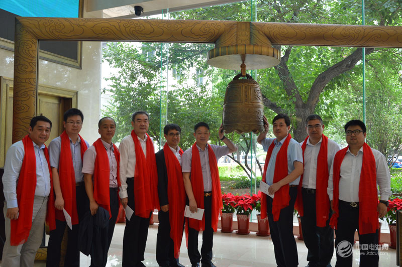 歐鵬巴赫簽訂5.1億元供貨合同 上半年凈利潤降幅達(dá)93%