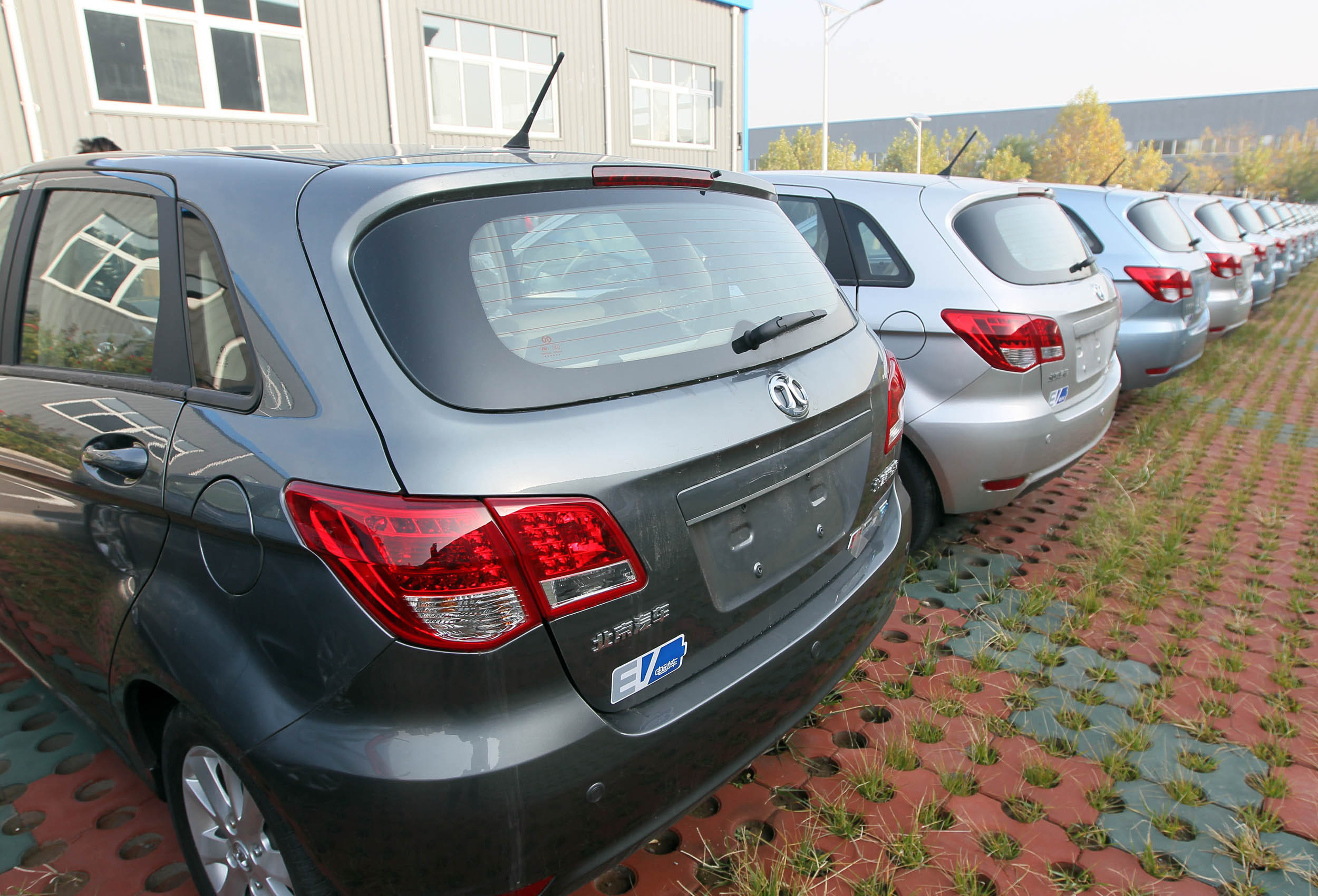 北汽新能源1-8月銷售新能源汽車23066輛 同比大漲1.5倍