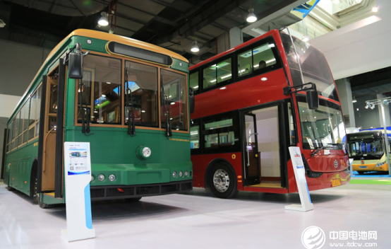 明星車型：“民國風”仿古鐺鐺車與“現代感”純電動雙層客車