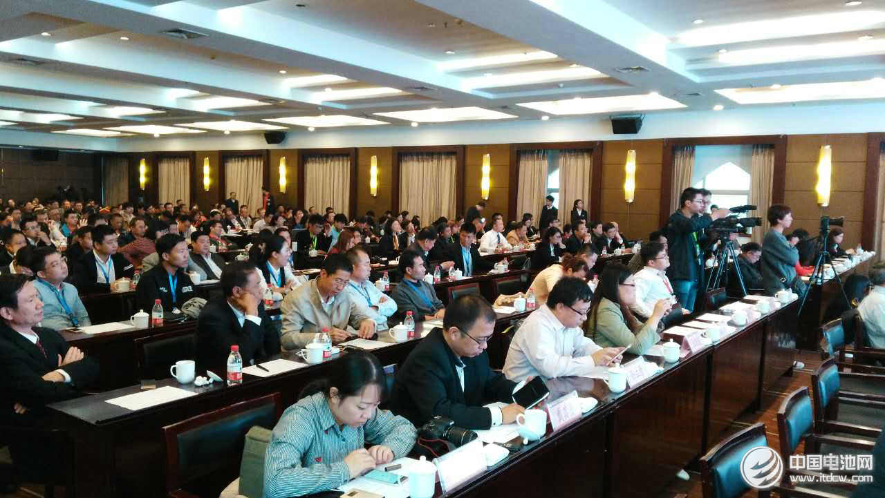 見(jiàn)證銀隆鈦行動(dòng)力量 推動(dòng)中國(guó)新能源客車(chē)的發(fā)展