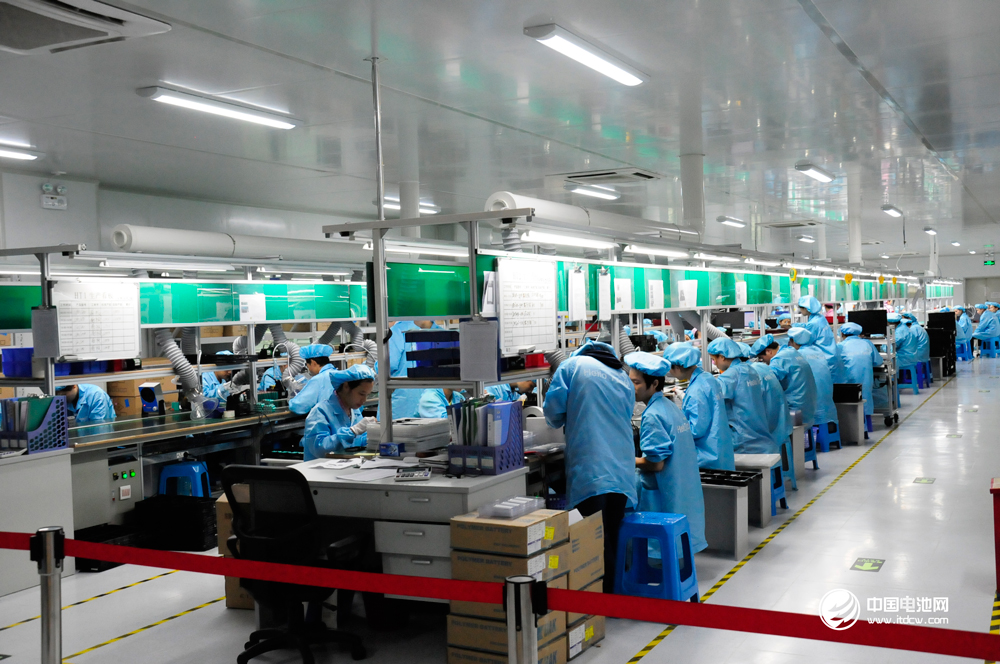 可再生能源新增投資2.5萬億 儲能及分布式光伏將成發力點 可再生能源新增投資2.5萬億 儲能及分布式光伏將成發力點