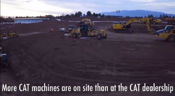 蘋果Campus 2 飛船總部4K無人機捕捉禮堂鏡頭