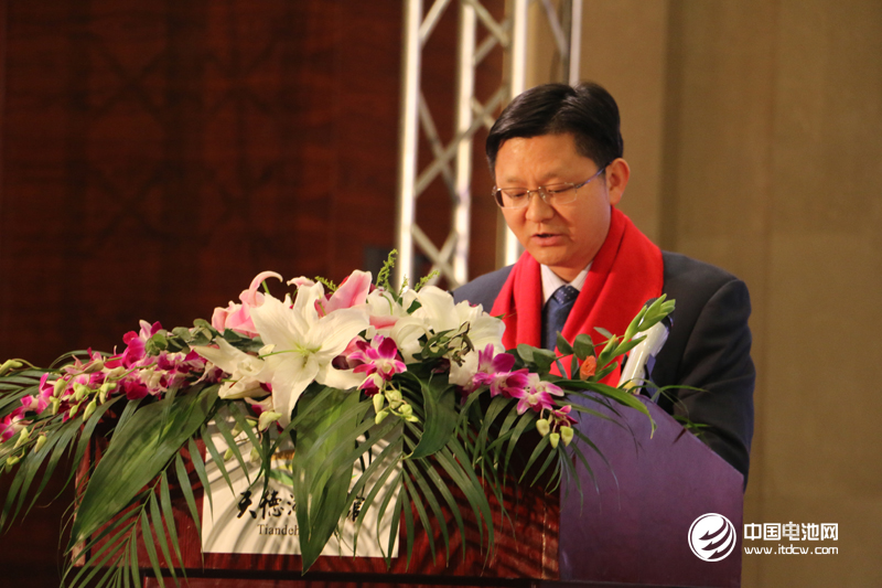 浙江尤夫高新纖維股份有限公司董事長翁中華發表致辭