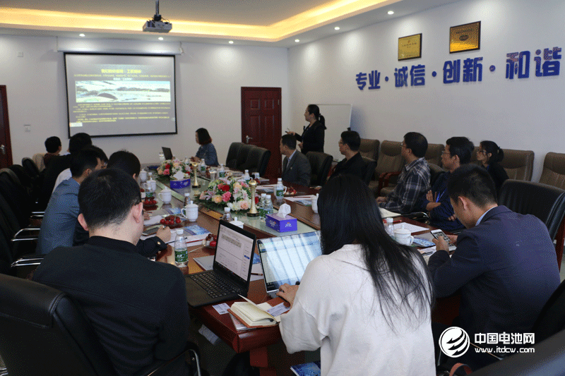 調(diào)研團一行與時代高科領(lǐng)導交流、座談