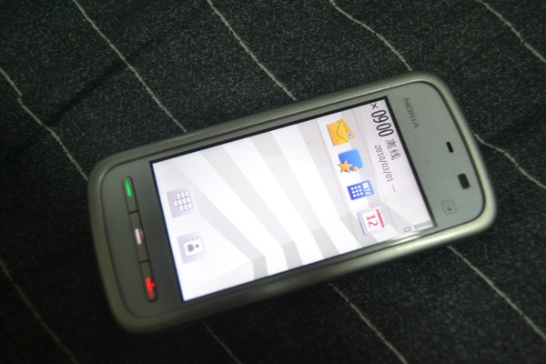 搭載Symbian系統的諾基亞手機