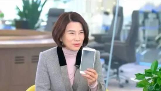 董明珠再次語出驚人：要做格力手機不用電池