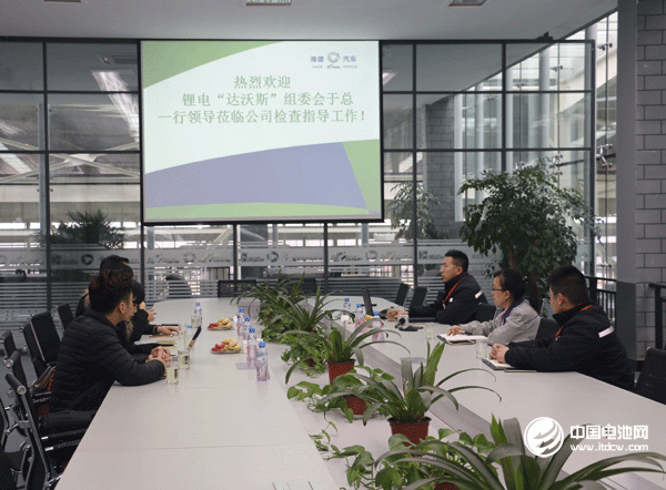 調(diào)研團(tuán)一行與山東海德領(lǐng)導(dǎo)交流、座談