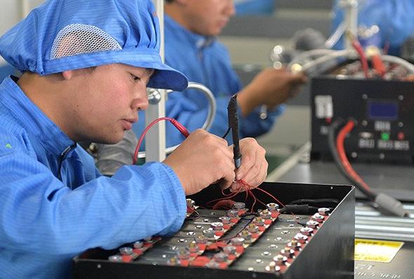 寧德時代新能源鋰電池工廠