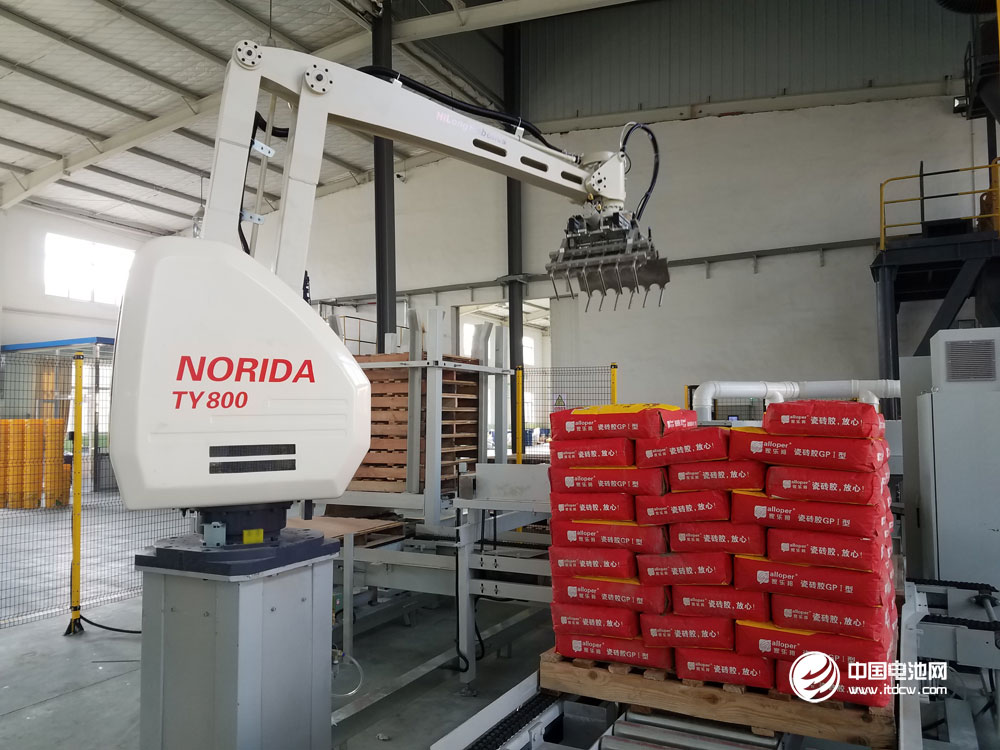 青島英特盛智能科技有限公司碼垛機器人