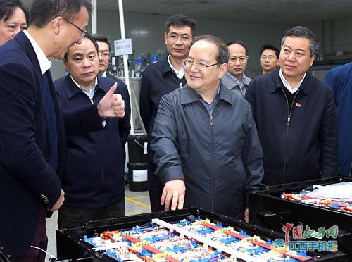 江西省省委書(shū)記鹿心社蒞臨遠(yuǎn)東福斯特參觀調(diào)研