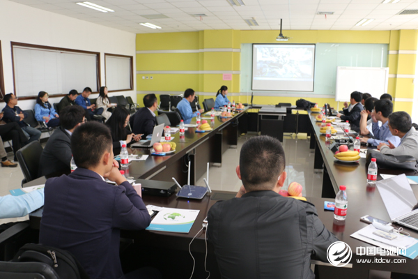 中國(guó)鋰電新能源產(chǎn)業(yè)鏈調(diào)研團(tuán)一行與力神電池領(lǐng)導(dǎo)交流、座談