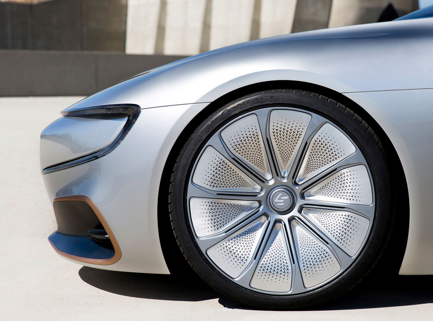 互聯網造車：資質落地遇阻 盈利難題待解