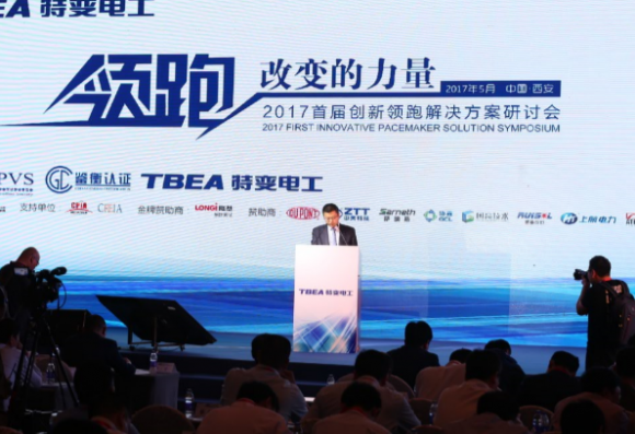 光伏“領跑者”基地擴容在即 催化自主核心技術加速