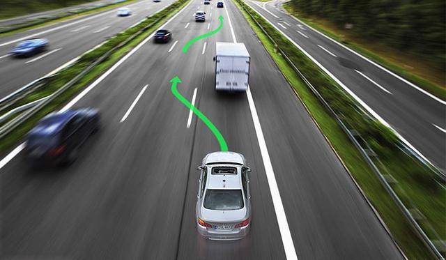 全球智能駕駛未來將現兩大陣營 中國企業仍有發展機會