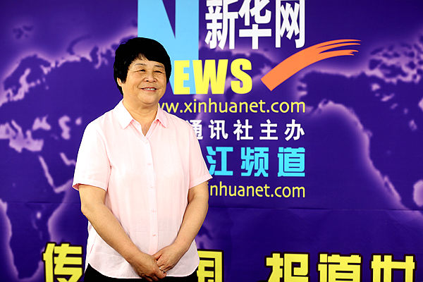 奧宇石墨集團董事長韓玉鳳