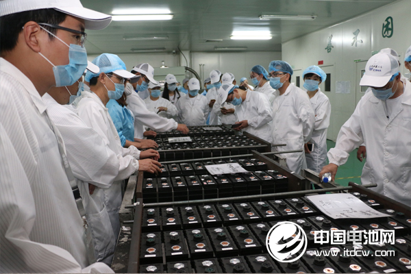 電池百人會企業家參觀吉林中聚生產車間