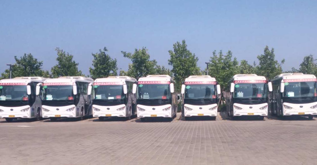 凸顯“綠色”會風 比亞迪C9純電動客車再次護航夏季達沃斯