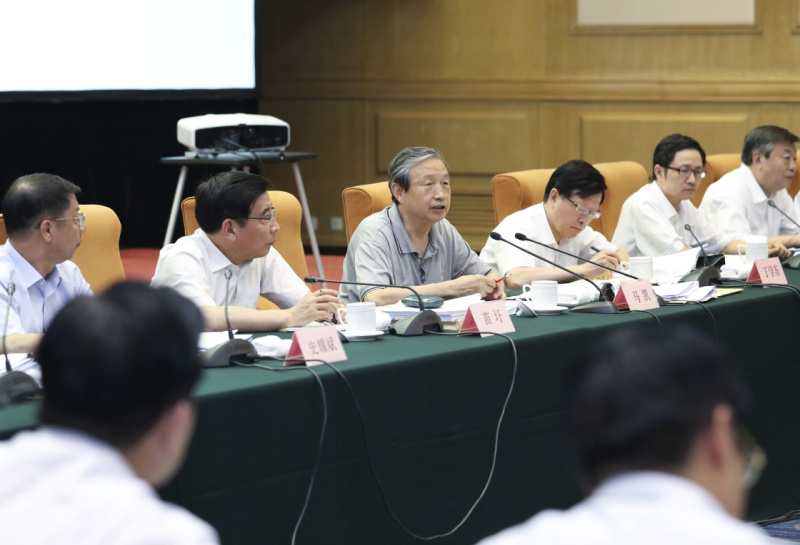 凱在北京深入新能源汽車充換電設施、充電服務平臺、分時租賃等單位調(diào)研