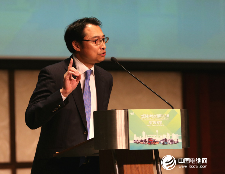 比亞迪亞太汽車銷售事業部總經理劉學亮致辭