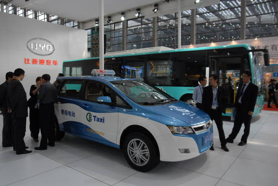 中國制造電動公交車加速“駛”入歐洲 汽車產業由“大”到“強”