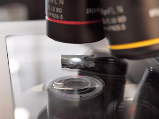 融入石墨烯：科學家正打造新型高強度橡皮筋