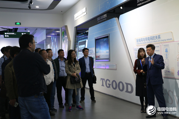 特銳德“雙網”雙向融合系統發布 助力新能源車用新能源電 特銳德“雙網”雙向融合系統發布 助力新能源車用新能源電