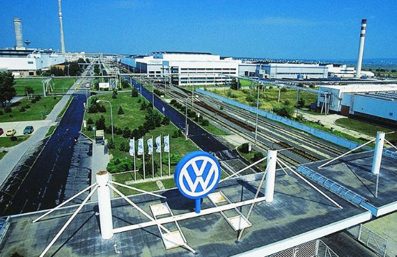 中國押寶新能源汽車 德國汽車頭號大國地位不保？