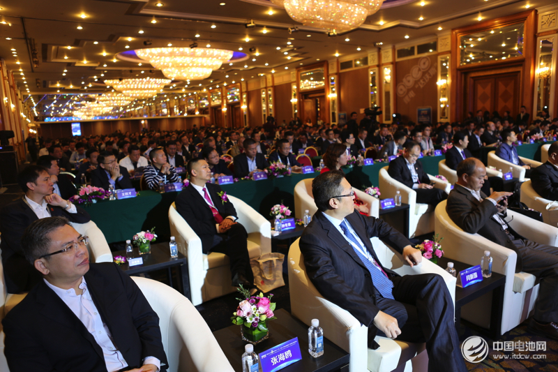 第5屆鋰電“達沃斯”論壇現場