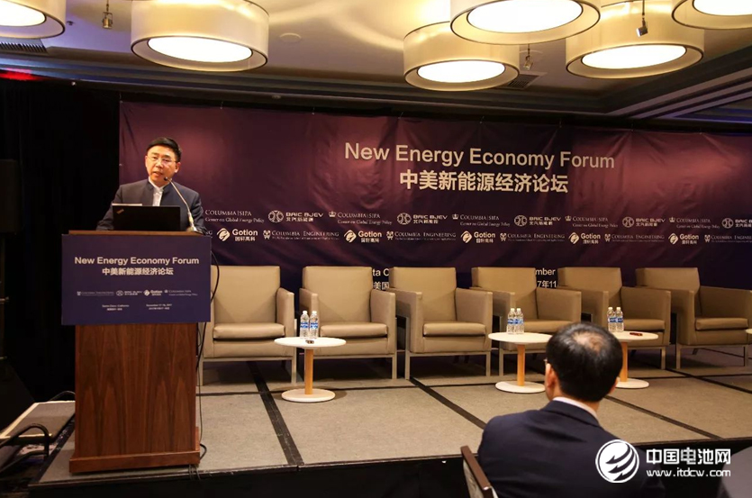 國(guó)軒高科董事長(zhǎng)李縝發(fā)表主題演講