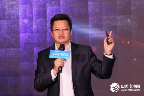 70%充電樁將面臨淘汰! 于德翔指出充電樁“三個未來” 70%充電樁將面臨淘汰! 于德翔指出充電樁“三個未來”