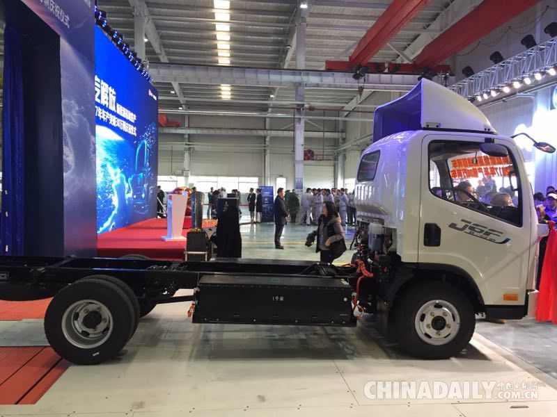 中國自主汽車品牌一汽解放新能源基地在青島建成投產