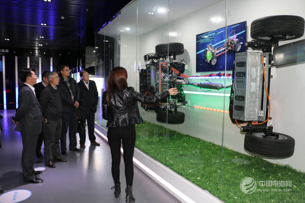 拓展混動出行市場 科力遠牽手海馬汽車開發(fā)混動版M6