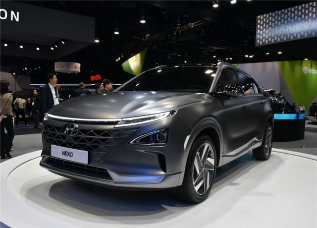 現代氫燃料電池車Nexo發布 續航提升30%