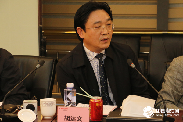 深圳中興創(chuàng)新材料技術有限公司董事長胡達文